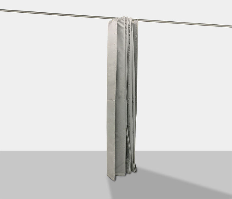 Retractable industrial soundproof curtains easily fold up with fan style