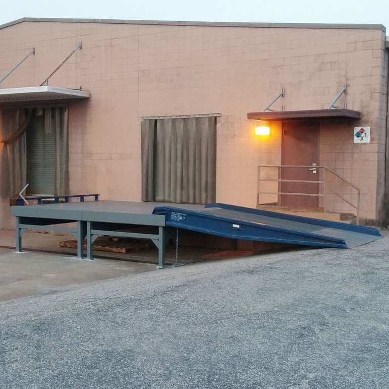 Mini Dock Ramp Mini Yard Ramps Dock 30000 lb Capacity